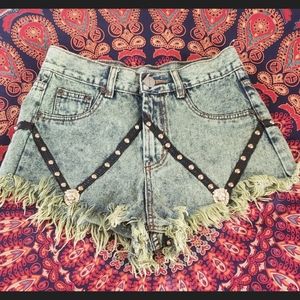 BitchingAndJunkfood.Com  Shorts